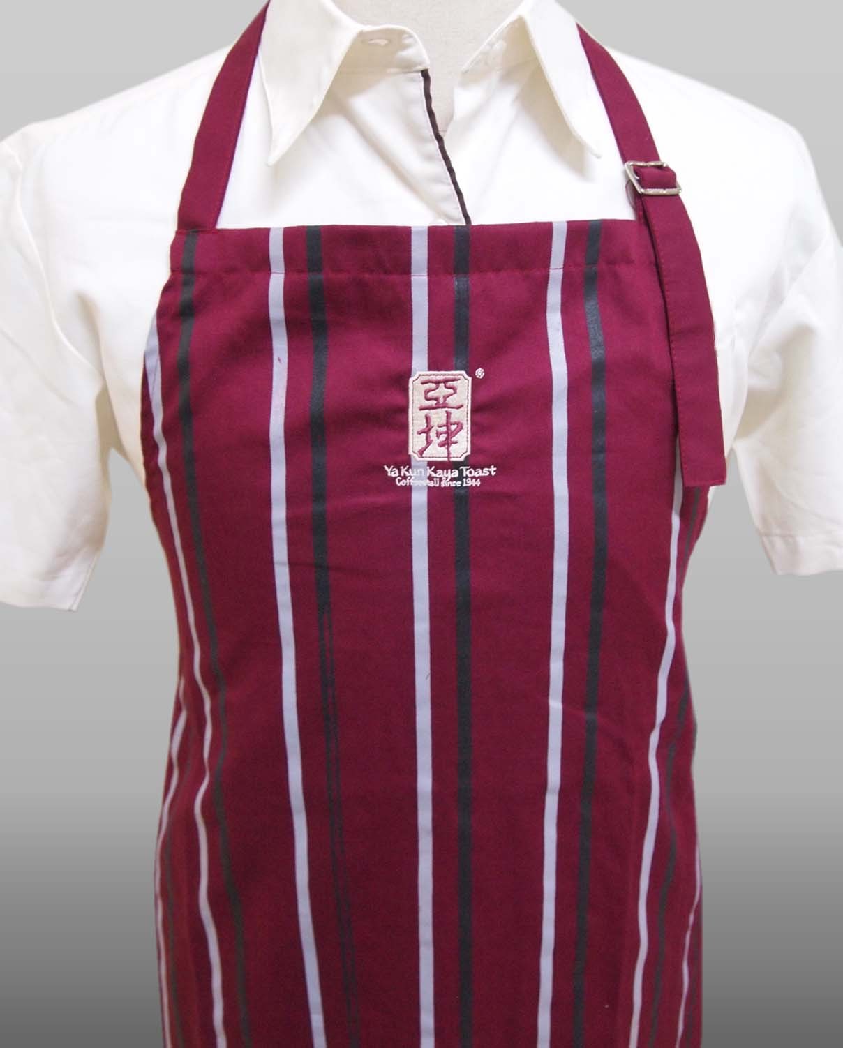 02. Aprons